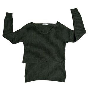 Sugarmint Women's Medium V-Neck Olive Green Ribbed Sweater Hi Low Winter Cozy